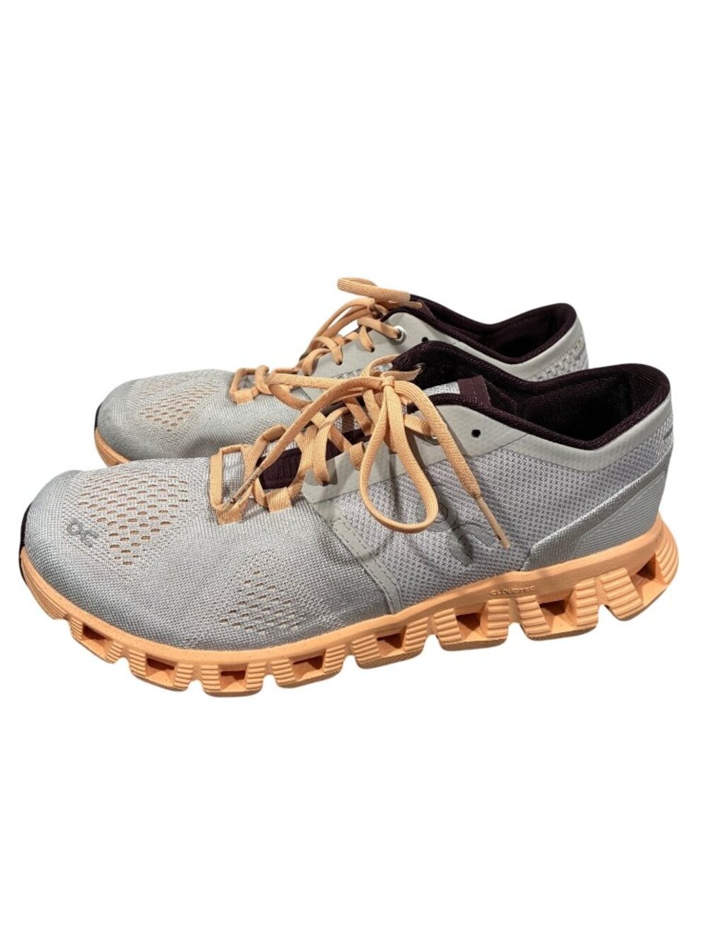 On Running Womens CloudTec Athletic Shoes Size 7.5 White & Peach Lightweight